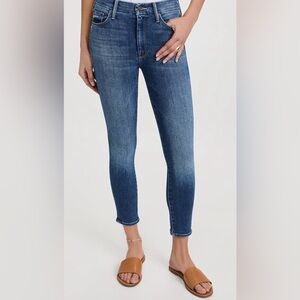Mother denim the Looker crop size 26